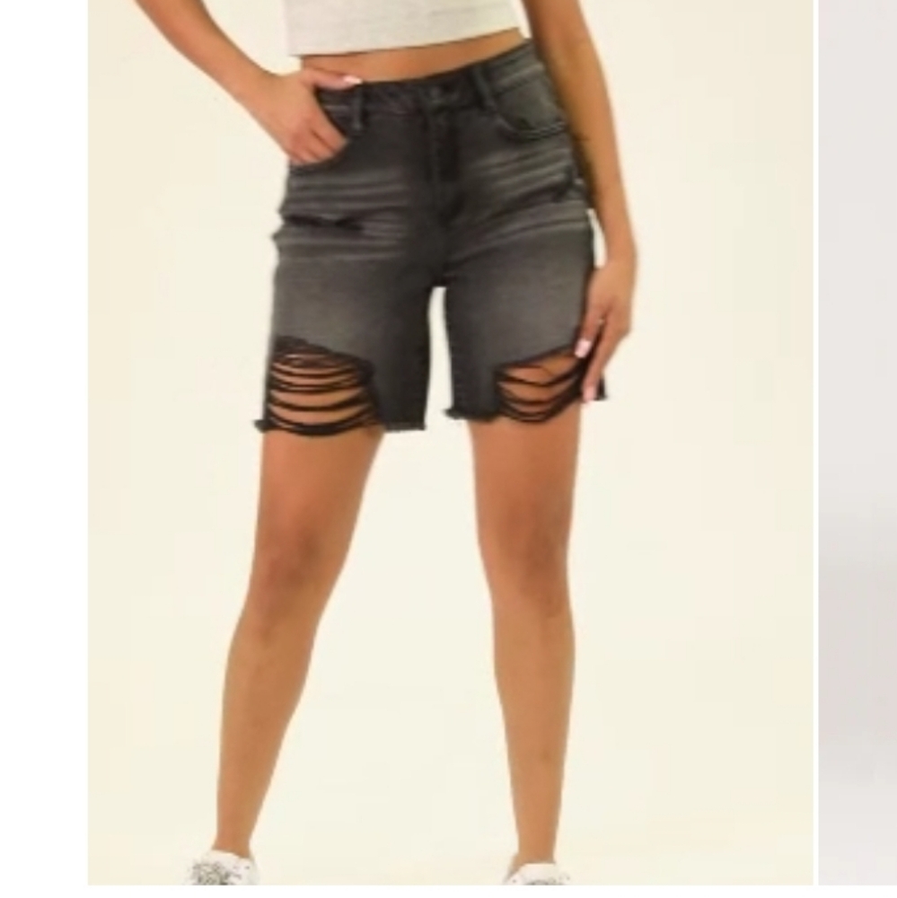 Repreve. Super High Rise 90's Boyfriend Slouch Short